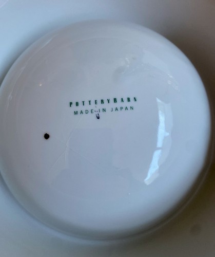 Pottery Barn CAT fish bone Dish Holiday Bowl Large Santa’s Favorite Cat - Picture 4 of 4