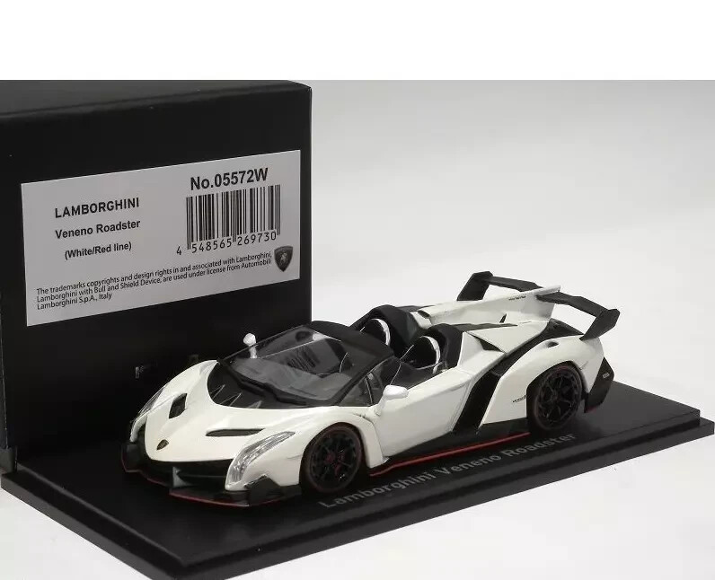 Lamborghini Veneno Roadster White/Red Line 1/43 05572W Kyosho