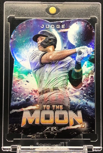 Aaron Judge Mint 2022 Topps Fire Silver Holo Refractor Die Cut Insert Card SP