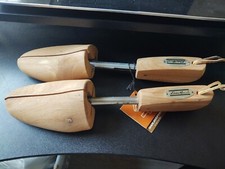 Vintage Eddie Bauer Cedar Wood Shoe Stretcher Keeper Forms Trees - Size M-4