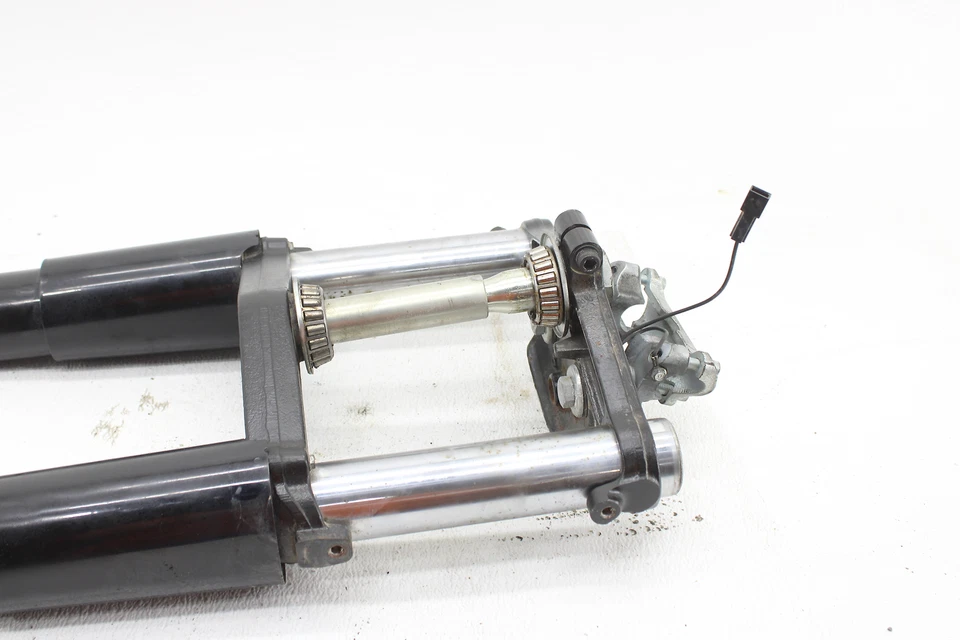 Horquilla delantera Harley Davidson Touring Road King 2018-2023 Foto 4 de 4