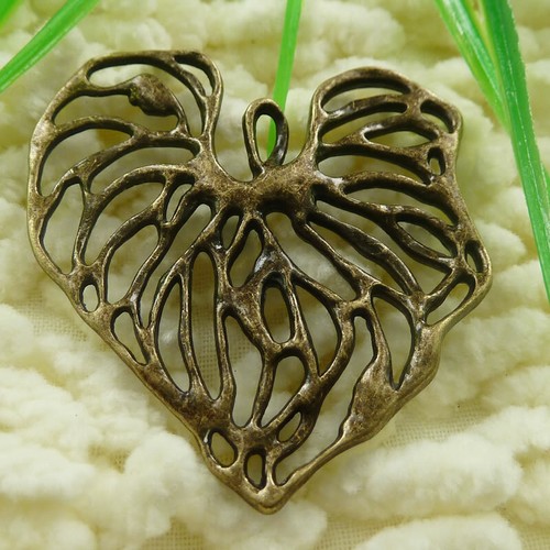 36 Pcs Bronze Plated Heart Charms Pendant 42X42MM S1752 DIY Jewelry Making - Picture 6 of 6
