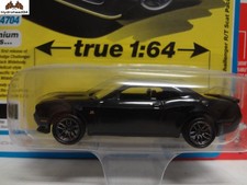 Auto World 2019 Dodge Challenger R/T Scat Pack pitch black AW64302