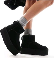 UGG Classic Ultra Mini Platform Boot Women's Size 9