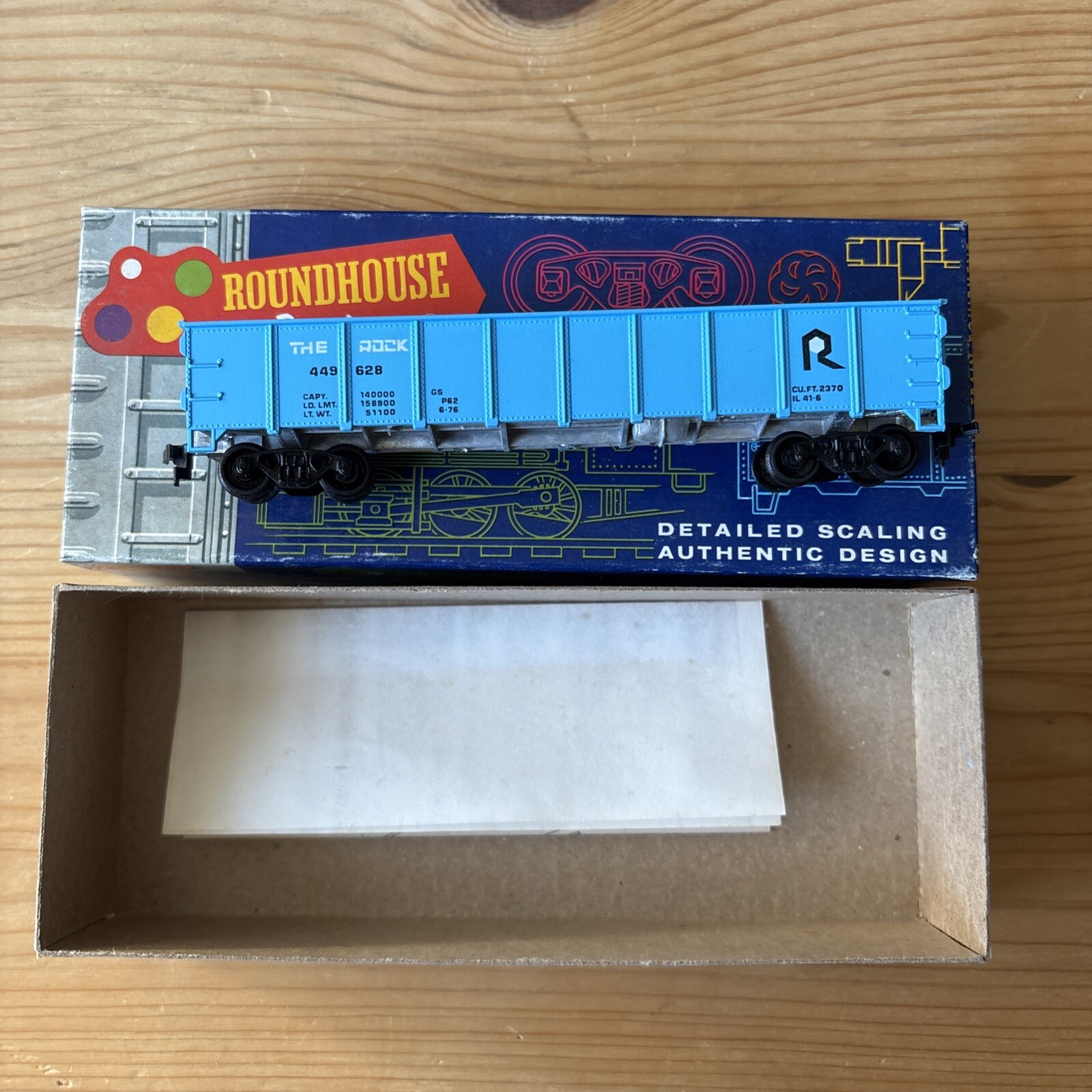 Roundhouse HO Scale 1351 Open Gondola Rock Island RI #449628 Kit Assembled