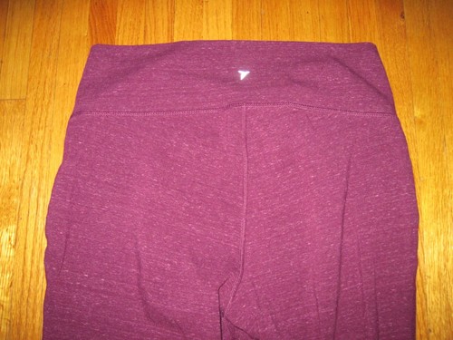 Old Navy Go-Dry Maroon High Waist 7/8 Fitness Leggings Size XL New - Picture 5 of 6
