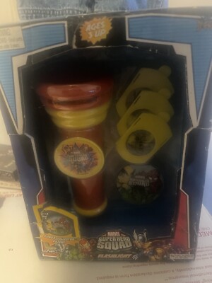 Marvel  Super Hero Squad Flashlight With 3 Projector Discs. 2010 Bonus Patch
