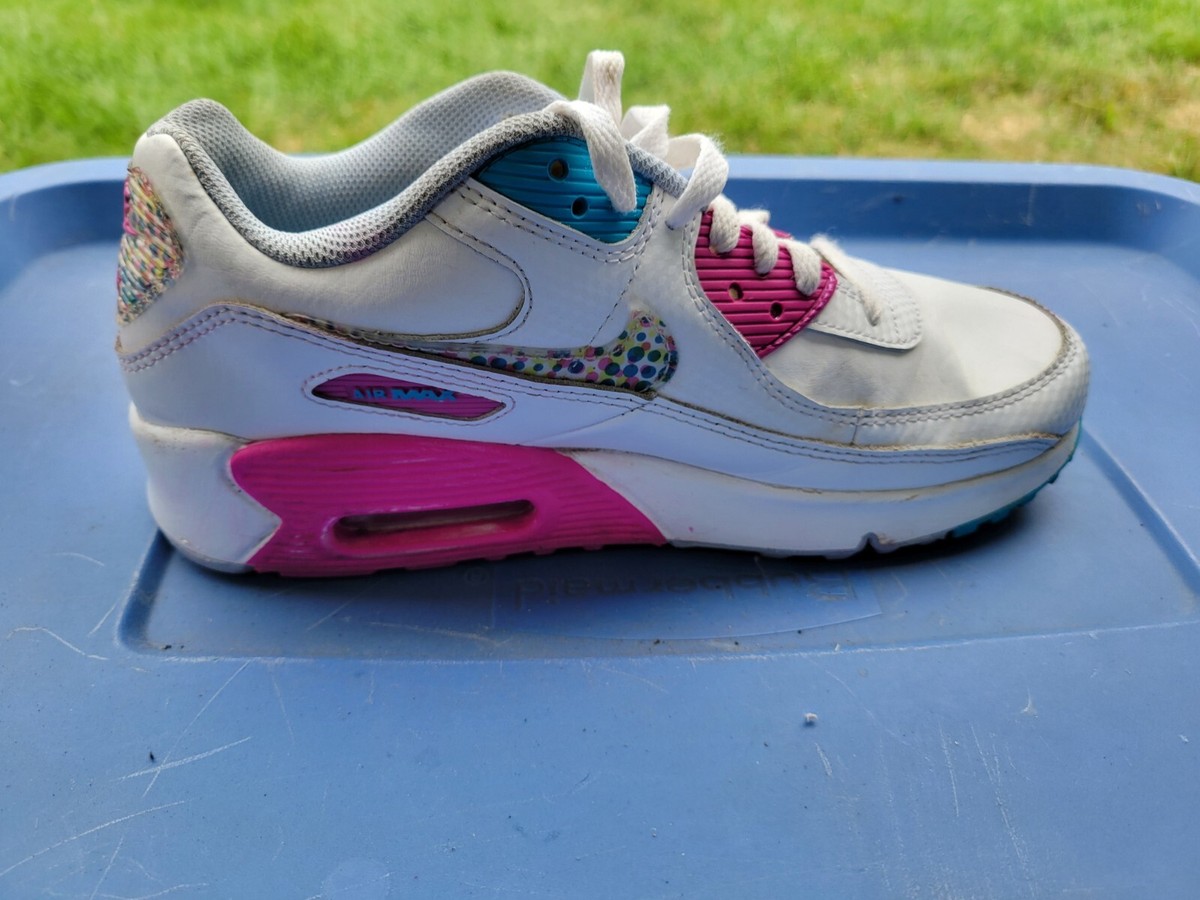 nike air max holographic