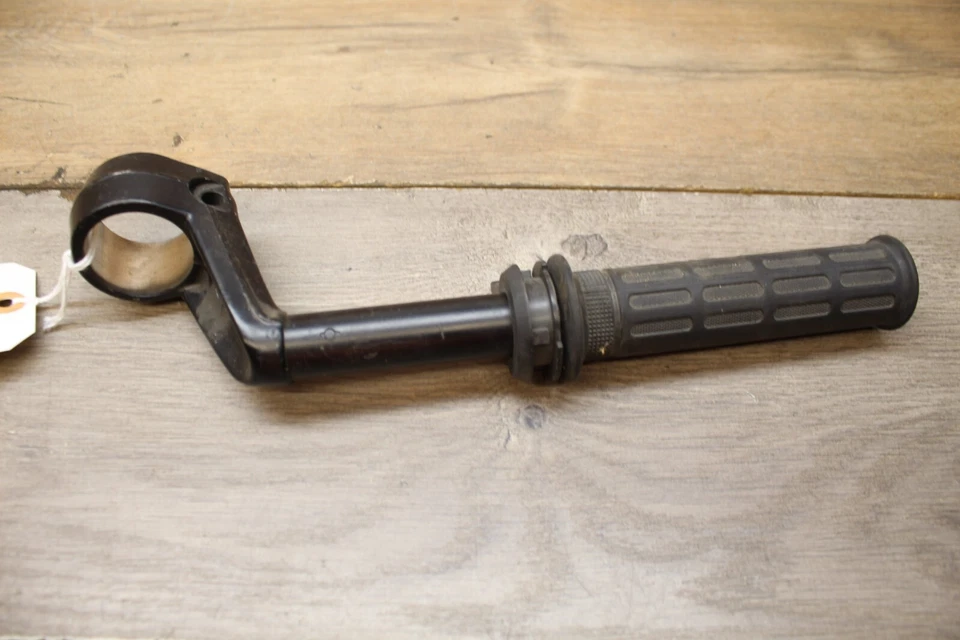 Manillar izquierdo Honda Interceptor 750 VF750F clip negro Foto 4 de 4