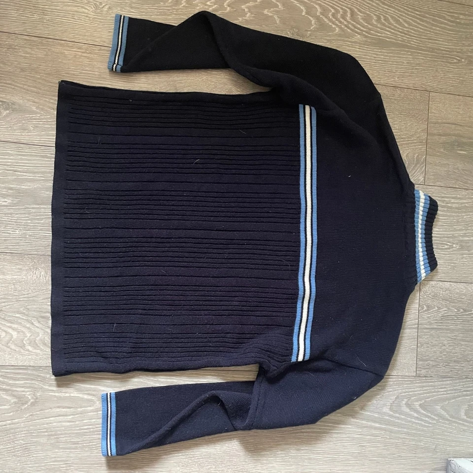 SEAN JOHN Foto 2 de 3