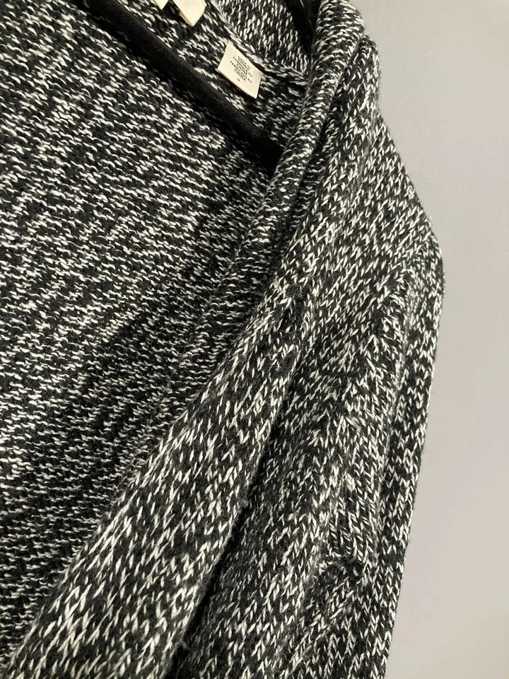 Cárdigan LEVI’S WOOL BLEND - Talla Mediana - Negro/Blanco - Excelente Estado - Mujer’s Foto 4 de 4