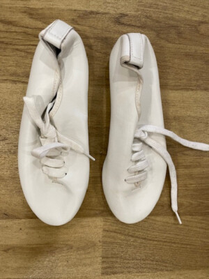 ROCH VALLEY FULL SOLE JAZZ SHOES IN WHITE DANCE UK BRAND NEW UK