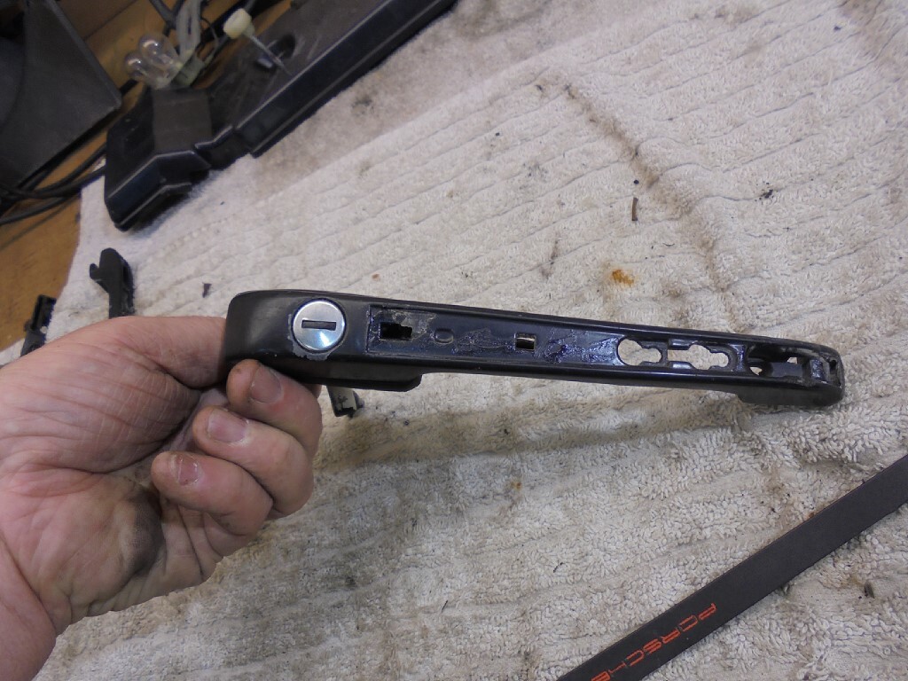Porsche 924 / 944 Left Side Outer Door Handle | eBay