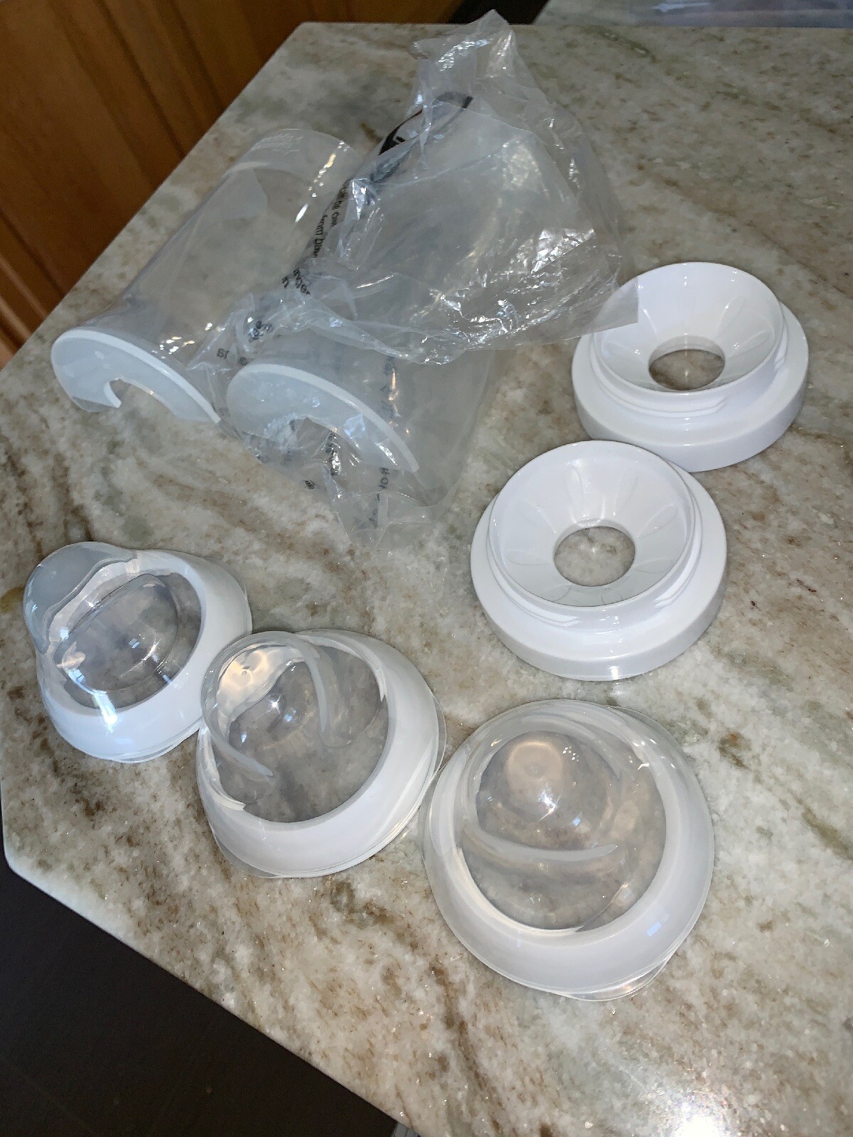 tommee tipee bottle parts pump and go BRAND NEW-SHIPS N 24 HOURS 