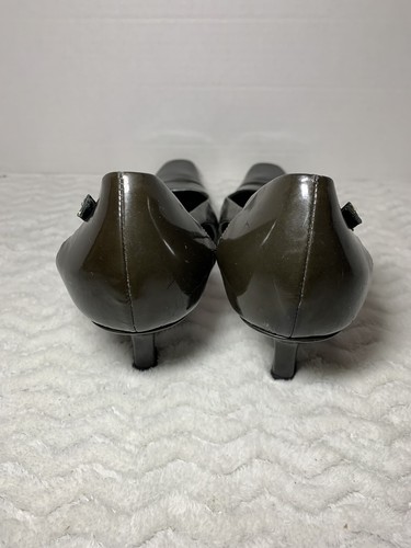 Escada Womens 38 Us 7.5 Vintage Patent Leather Dark Green Strap Pumps Heels. - Picture 4 of 8