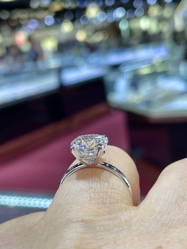 Anello Solitario 3 ct diamante Lab E vvs IGI Certificate , oro 18k 750 - Foto 2 di 9