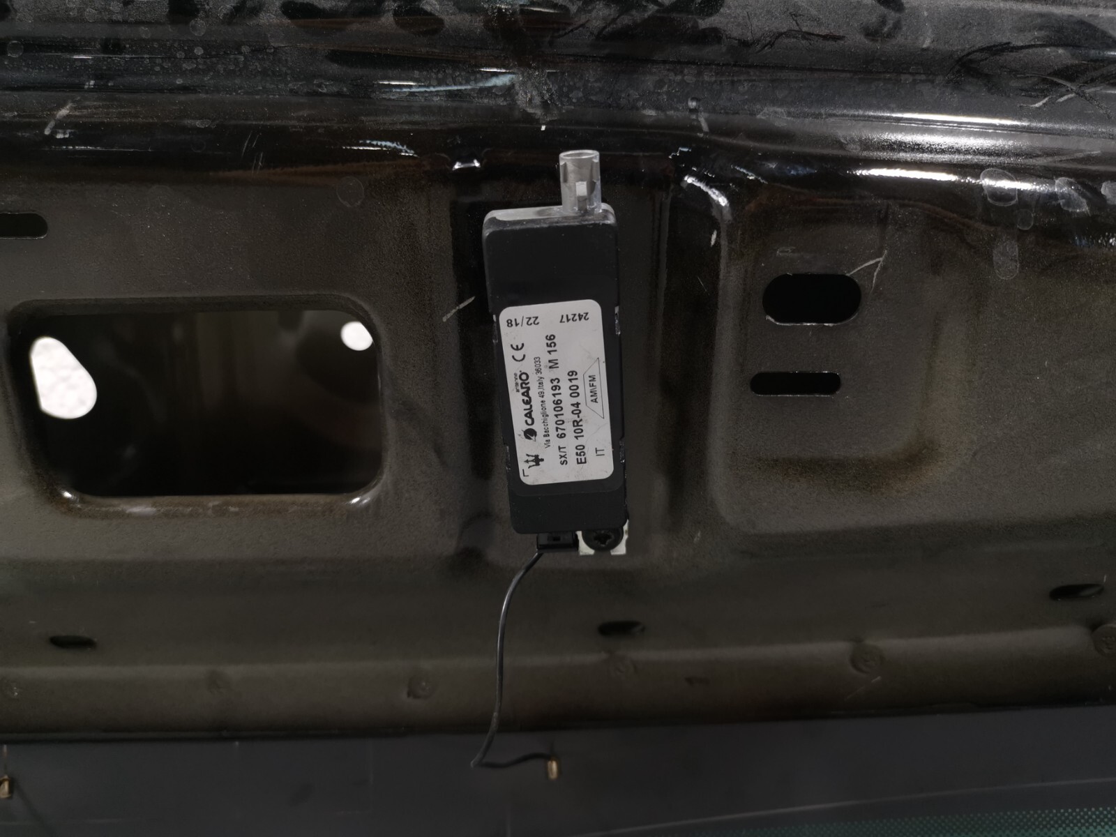 MASERATI Levante 3.0L AWD 2019  BLACK LIFTGATE TAILGATE TRUNK LID 673005572 OEM
