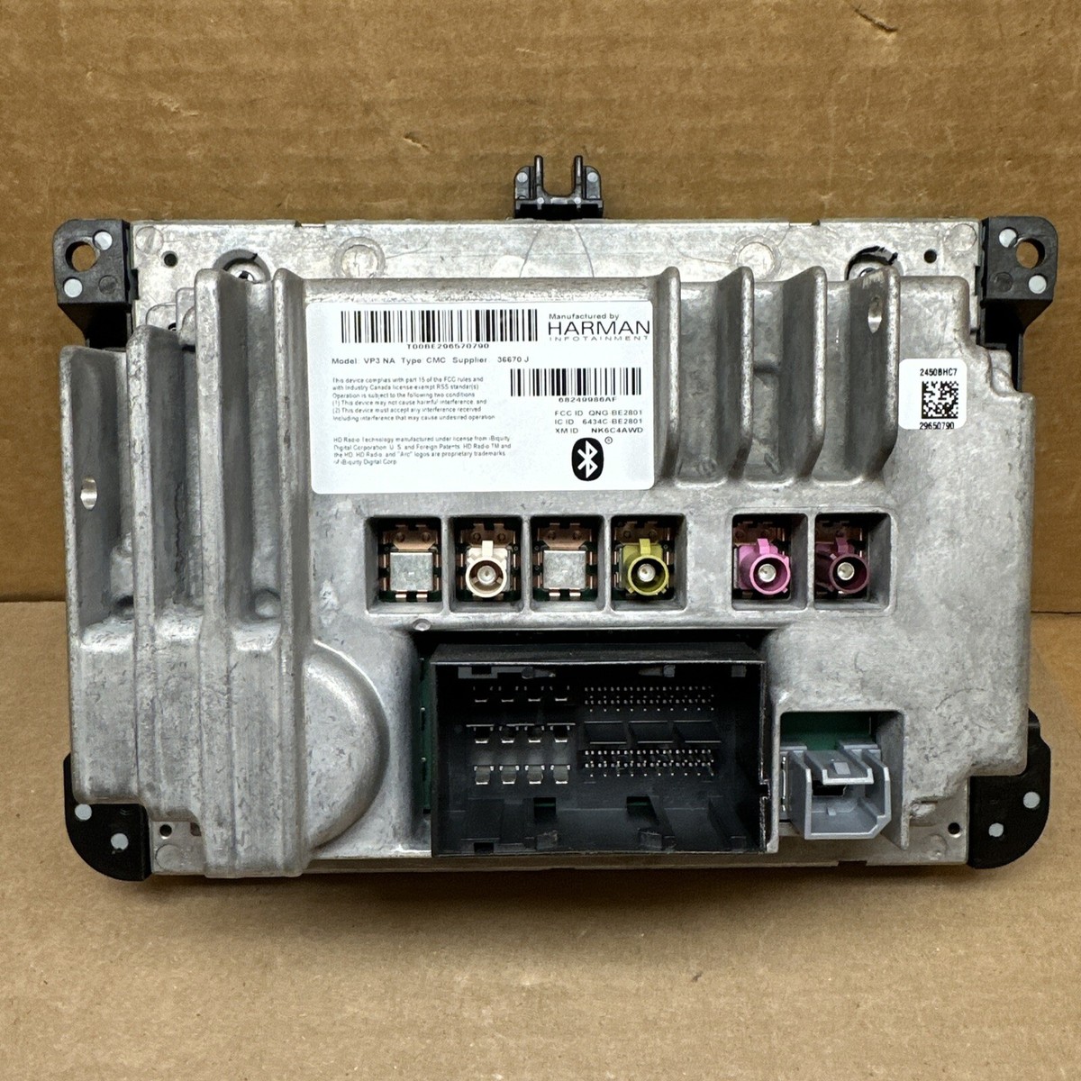 Uconnect 8.4 Display Screen Receiver For 2017 Dodge Ram 1500 – VP3 Radio, Direct Replacement – Used OEM
