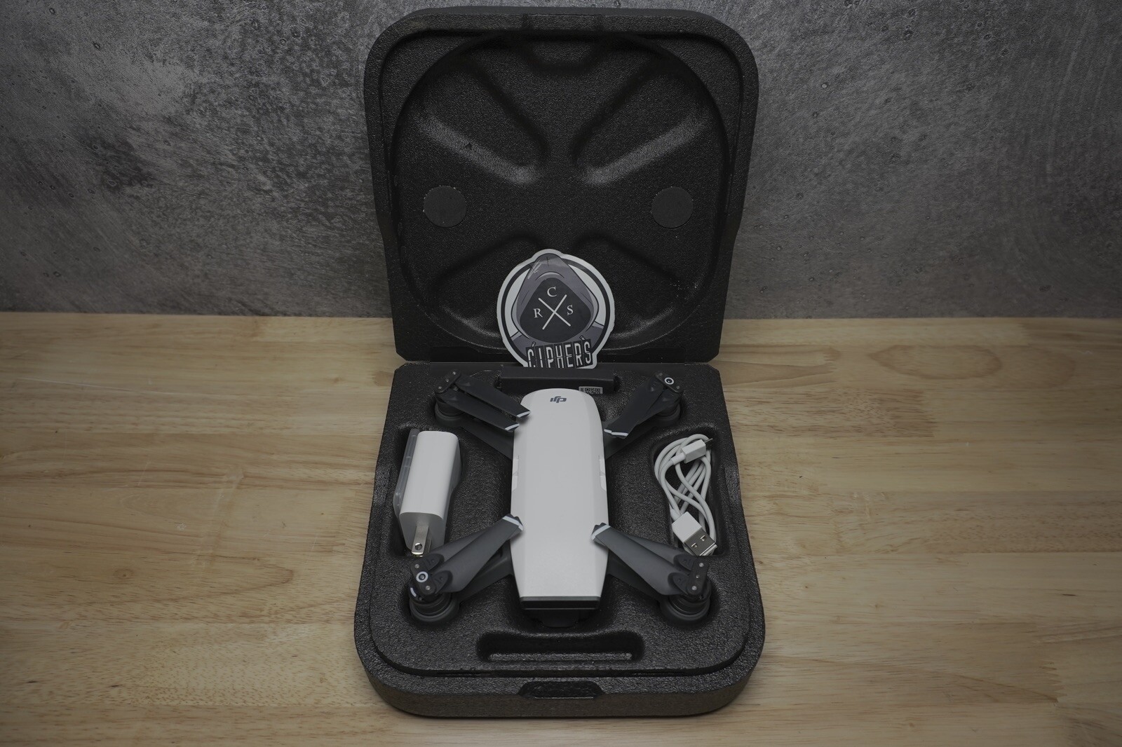 DJI Spark FHD Camera Drone - No Remote Controller (Battery is Dead)-image