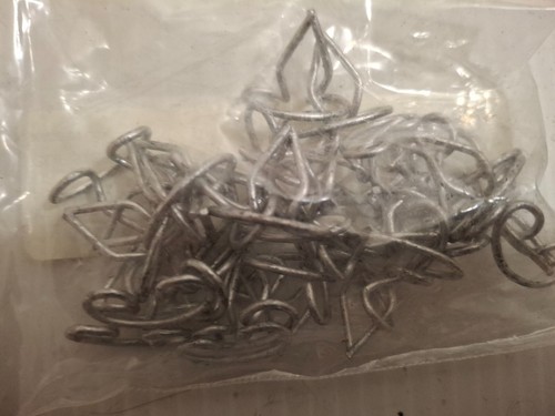 1941-48 Ford 4 Door Car Quarter Moulding Clip kit, 11A-20010 - Picture 2 of 3