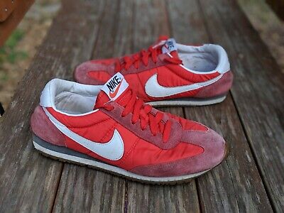 women's red nike running shoes