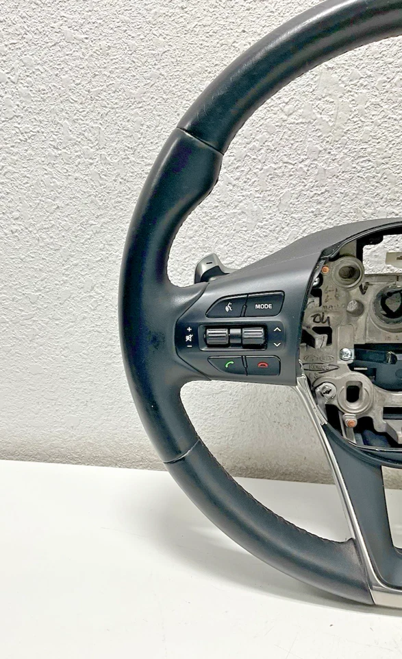 2017 Kia Sorento 2.0L Steering Wheel Black Leather K56130C6000 OEM — 第 4/4 张图片