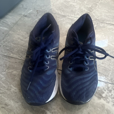 ASICS GEL-Nimbus 24 Women s Low Top Athletic Sneakers White/Blue 1012A586