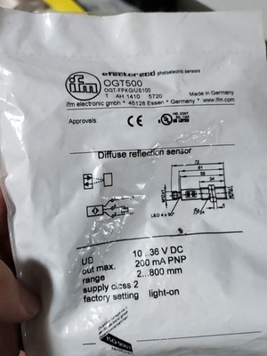 1PCS NEW Diffuse reflection photoelectric switch OGT500 IFM #ac