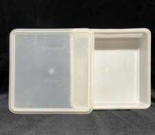 Vintage Tupperware Cupcake 9x9x3 Square Container 514-4 With Sheer Lid