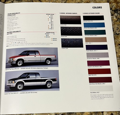 1994 Chevrolet TRUCKS Dealer Sales Brochure 94 Chevy Pickups SUVs Vans S-Series - Picture 10 of 10
