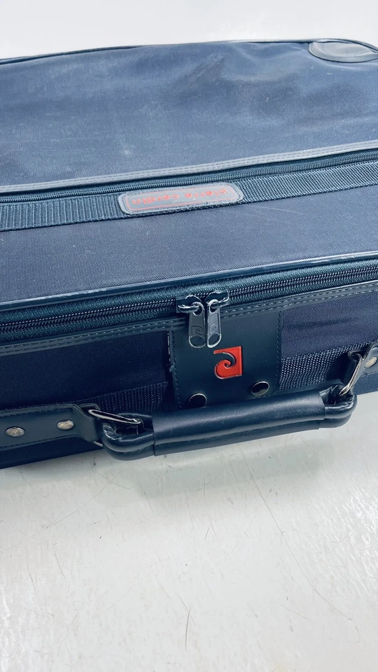 Сумка-тоут Pierre Cardin чемодан 25 дюймов длина 18 дюймов высота 8 дюймов широкие колеса - Изображение 2 из 4