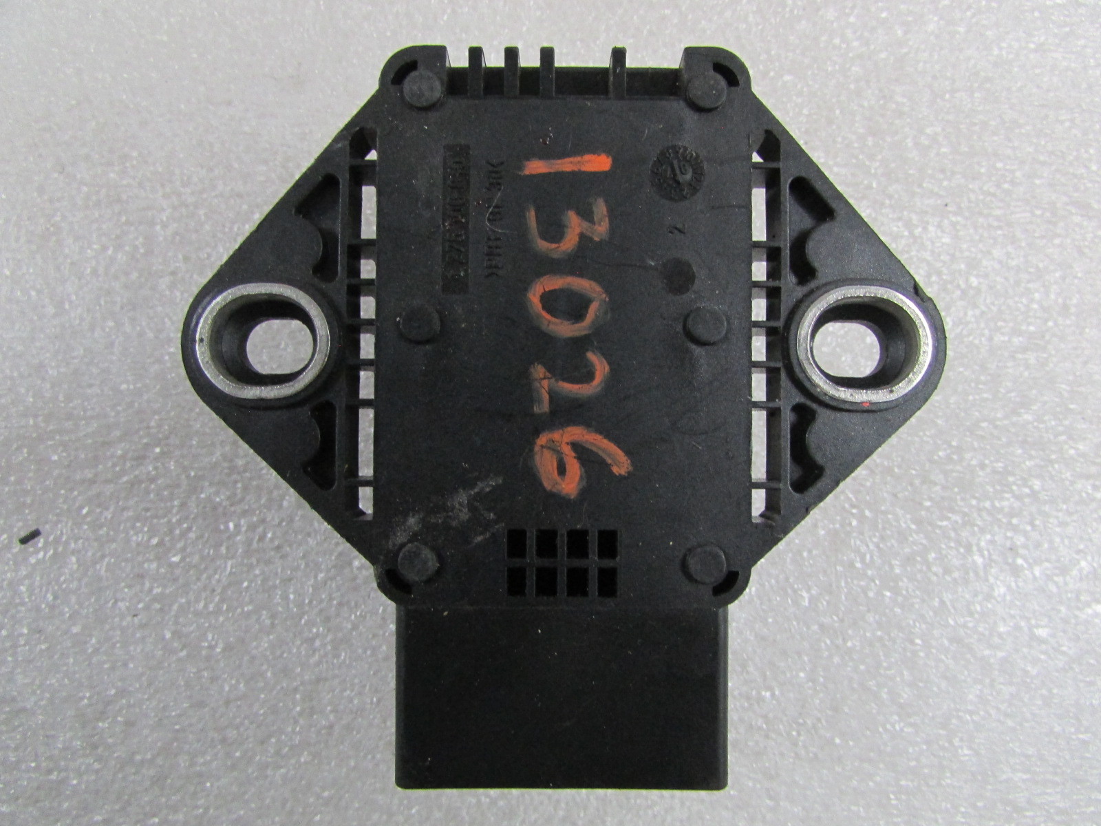 Ferrari, Maserati, YAW Rate Sensor Module, Used, P/N 206070