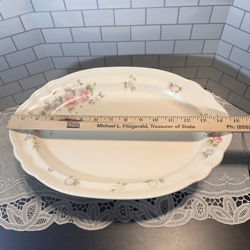Pfaltzgraff Tea Rose Scalloped Edge 14" Oval Serving Platter Pink & Blue Floral - Picture 4 of 5