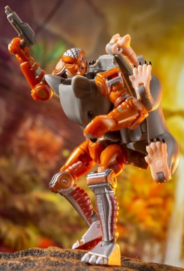 Transform Element TE MM02 Action Figure New in Stock - Image 3 of 4