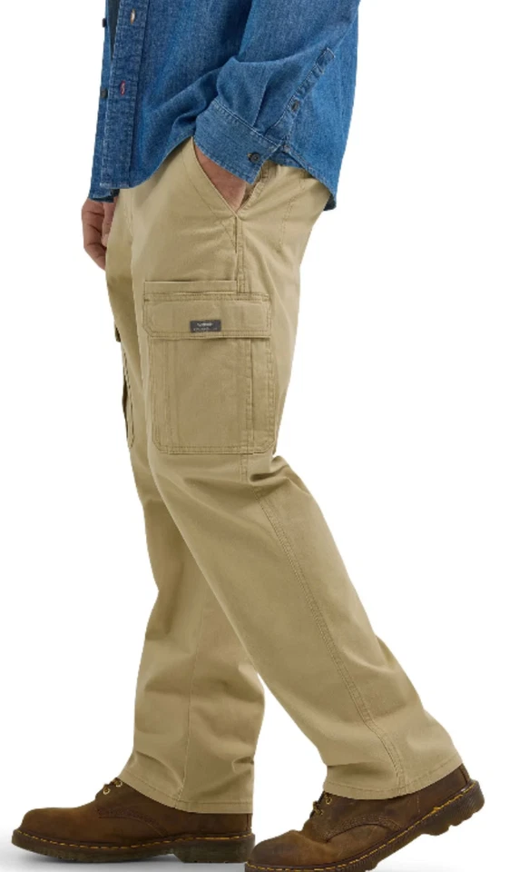 Wrangler relaxed fit cargo pants with stretch CHOOSE COLOR & SIZE 32 through 54 - Image 4 of 4