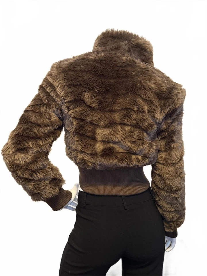 Chaqueta de bombardero recortada de piel sintética marrón JOUJOU escudo trasero cremallera Y2K para mujer pequeña Foto 4 de 4