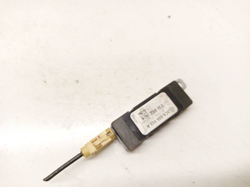 3c9035552a Antennenverstärker (Antennen Verstärker)  Volkswagen DE2741652-47