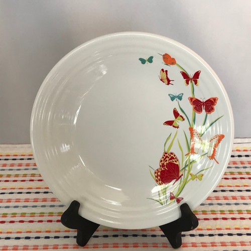 Fiestaware White Butterflies Lunch Plate Fiesta Exclusive 9 in Luncheon - 第 1/3 張圖片
