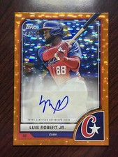 2023 Topps World Baseball Classic WBC Luis Robert Orange Cracked Ice Auto #/22