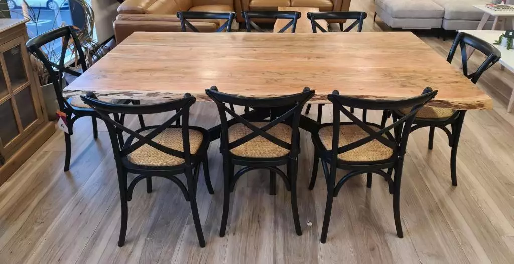 Acacia timber 2024 dining table