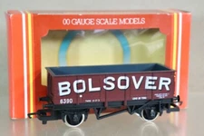 HORNBY R136 BOLSOVER STEEL SIDED MINERAL WAGON 6390 DARK MAROON MINT BOXED of