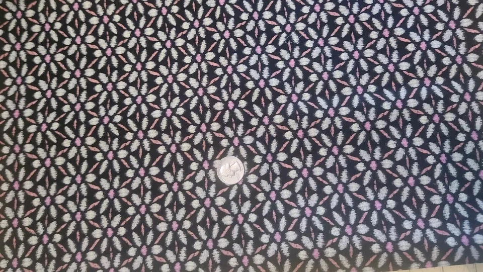 Fibras de Rowan Westminster, por Victoria & Albert Museum, "Divinity" 44x1yd Foto 3 de 4