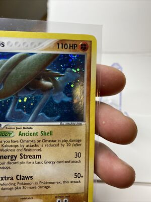 Kabutops 7/92 Holo Rare Awesome Foil Swirl EX Legend Maker