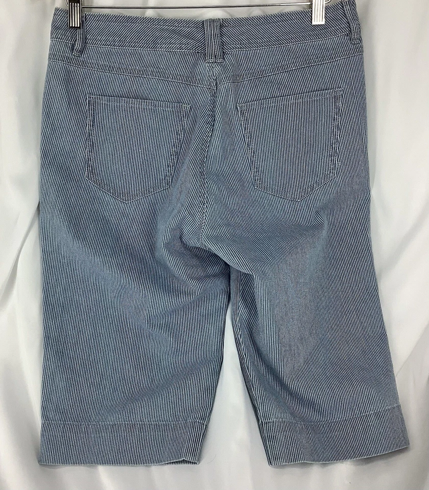 Bandolino Shorts Womens 10P Brady Blue White Striped JEB250201/EOB2 - Image 2 of 4