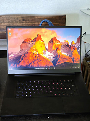 Razer Blade 17 (2022) 17'' i9-12900H RTX 3080 Ti