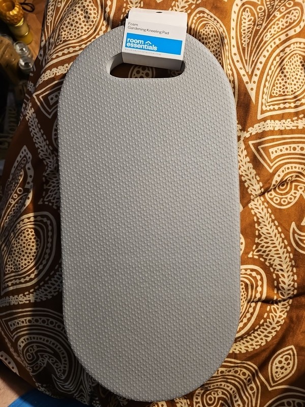 Gray Foam Gardening Kneeling Pad Room Essentials NWT Comfort Protection Outdoor