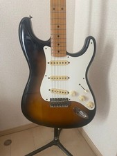 FujiGen Fender Stratocaster ST-57 1989 Maple Neck 2 Tone Sunburst getestet