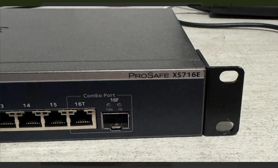 Netgear ProSAFE 16-Port 10-Gigabit Ethernet Web Managed Switch - XS716E V1