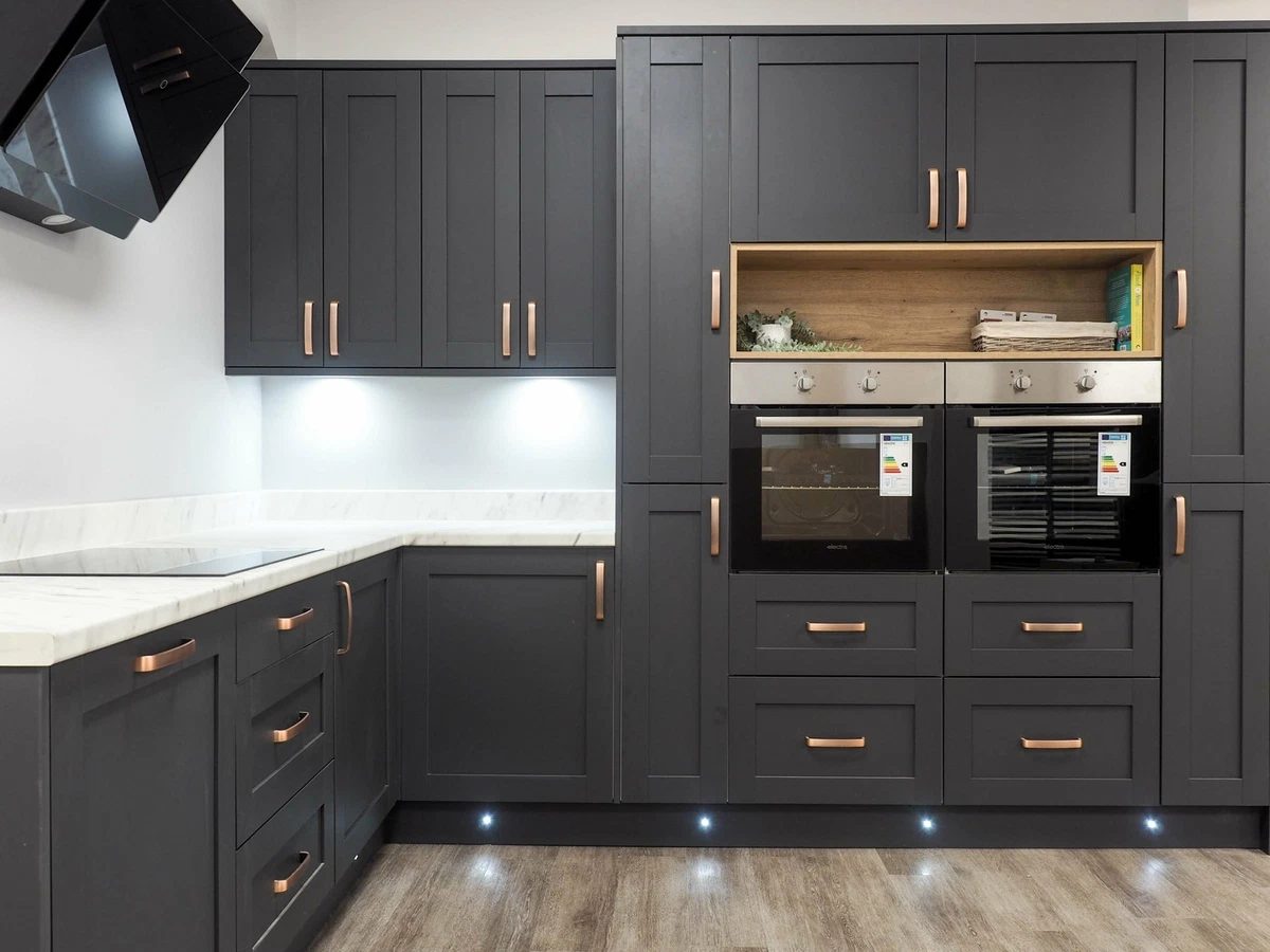 Shaker style cabinet doors outlet