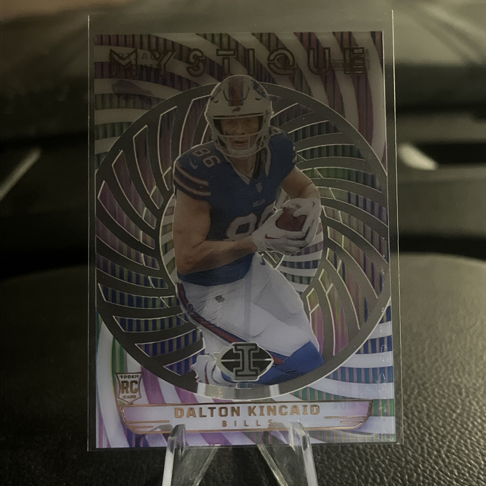 2023 Panini Illusions - Mystique Rainbow #7 Dalton Kincaid (RC)